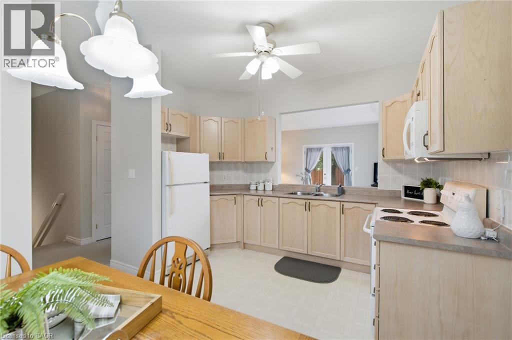 21 Cathy Drive, Mount Hope, ON - Indoor