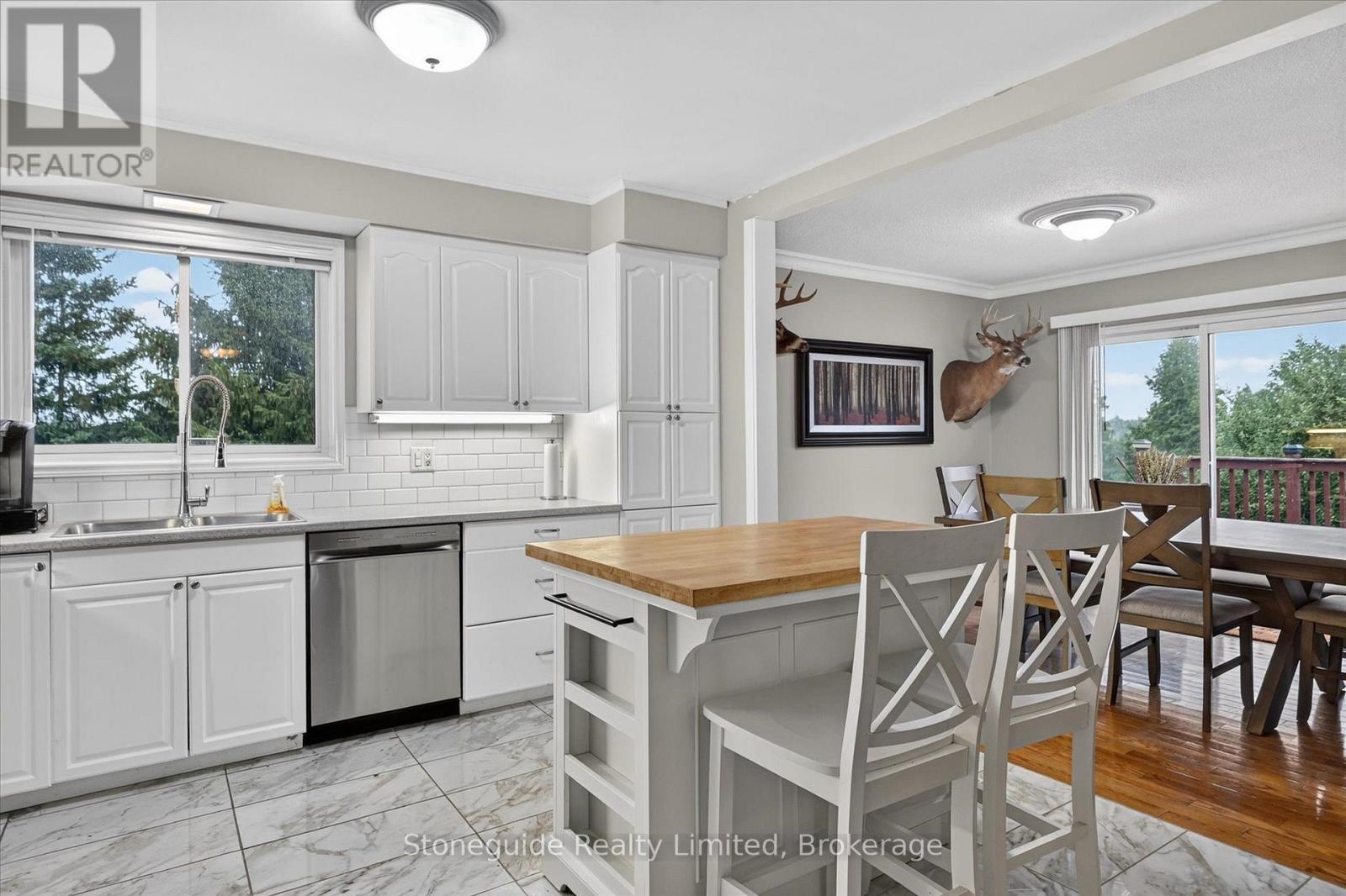 2397 Settlers Line, Otonabee-South Monaghan, ON