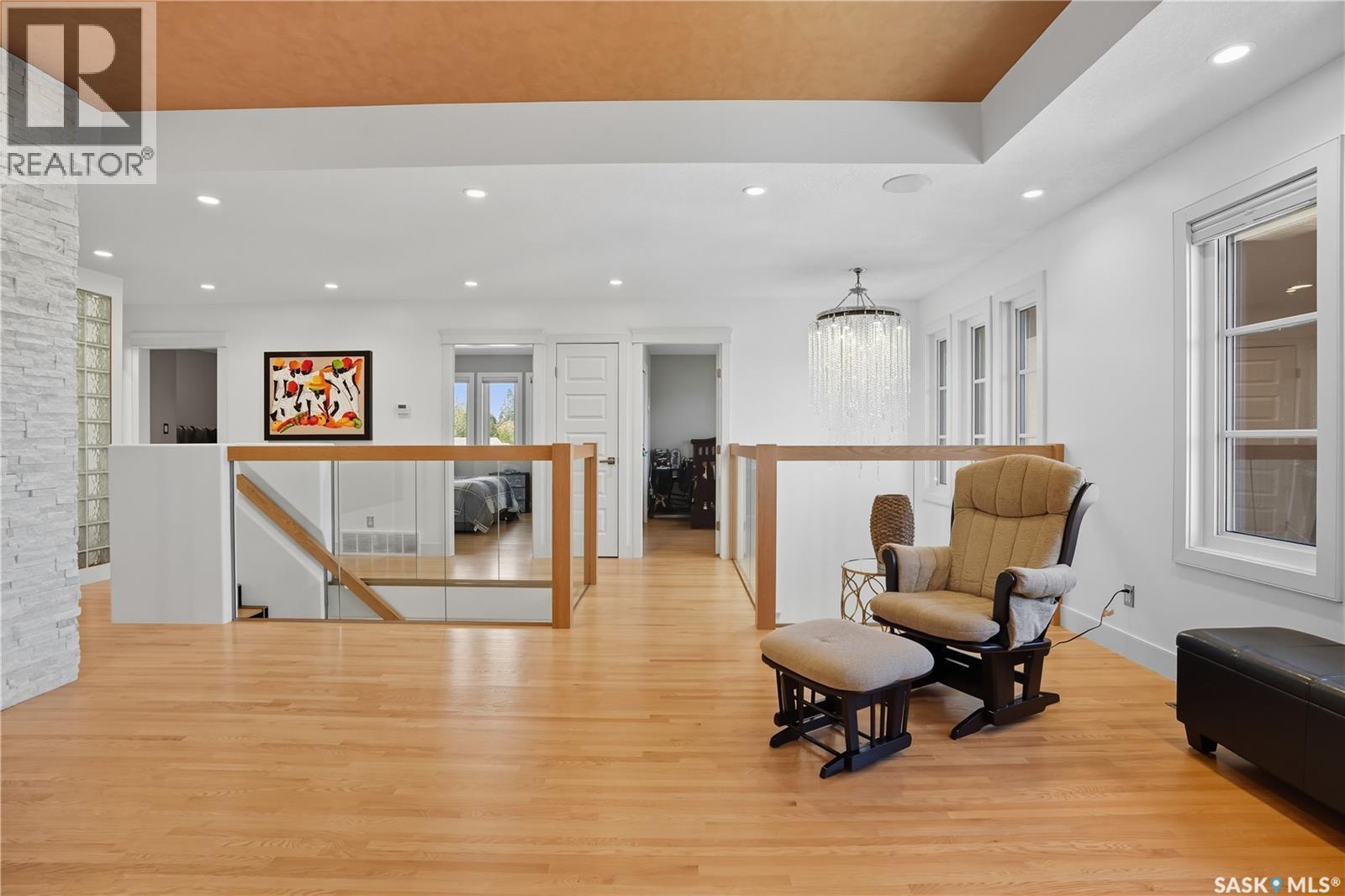 34 Leslie Place, Regina, SK - Indoor