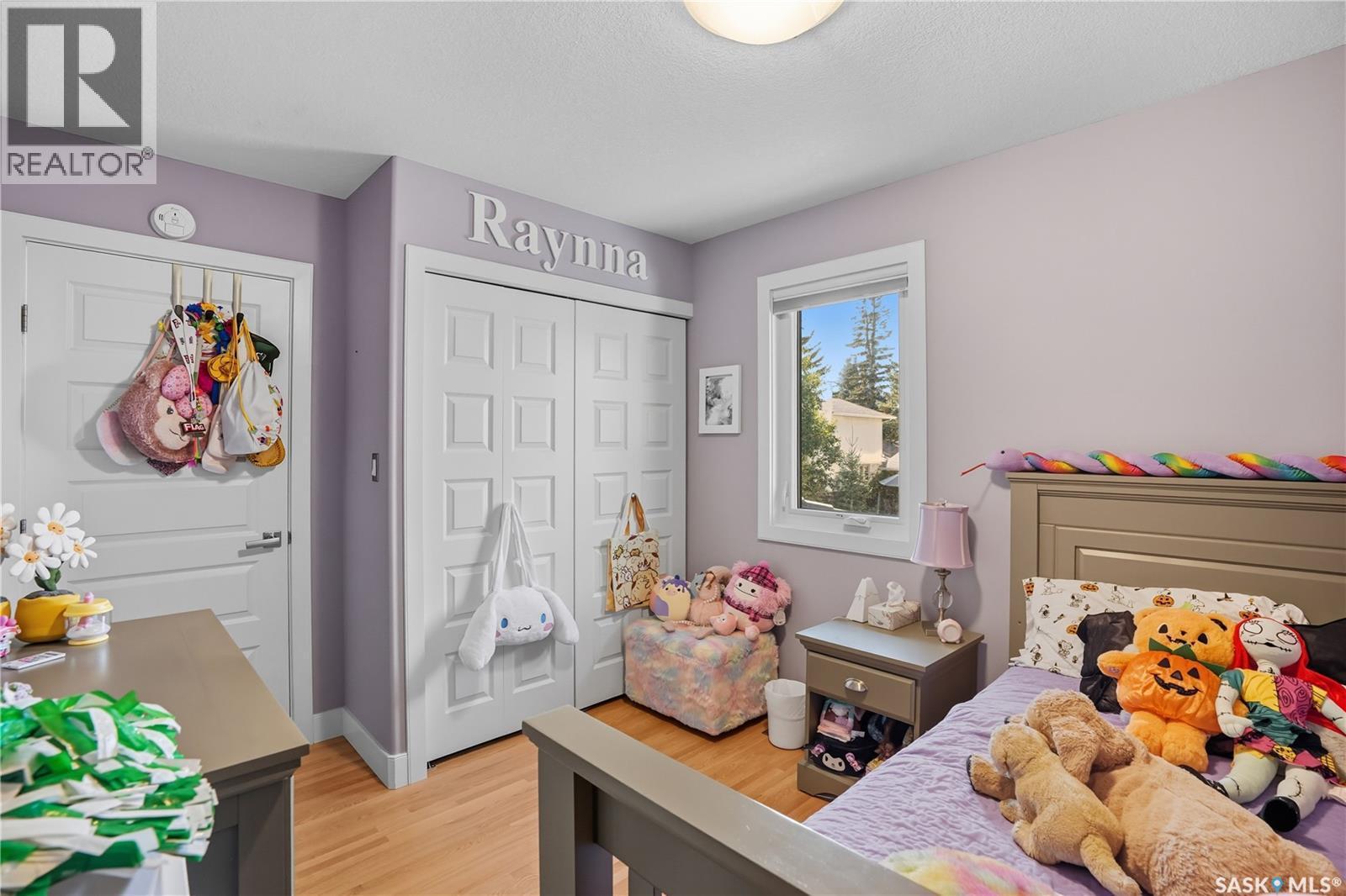 34 Leslie Place, Regina, SK - Indoor Photo Showing Bedroom