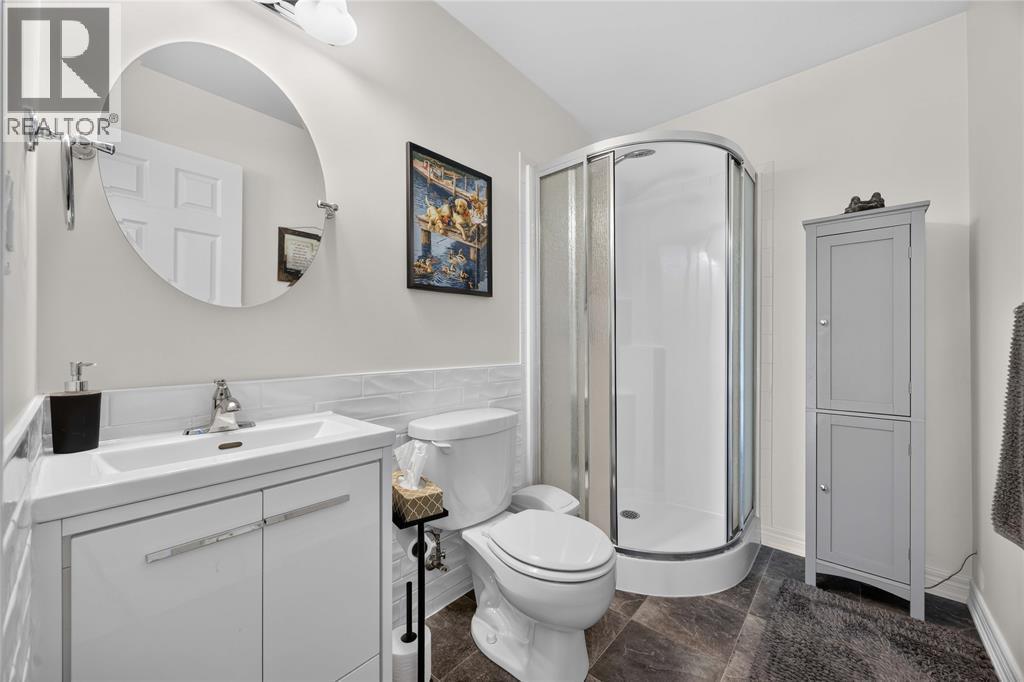 5700 Blackwell Sideroad Unit# 367, Sarnia, ON - Indoor Photo Showing Bathroom