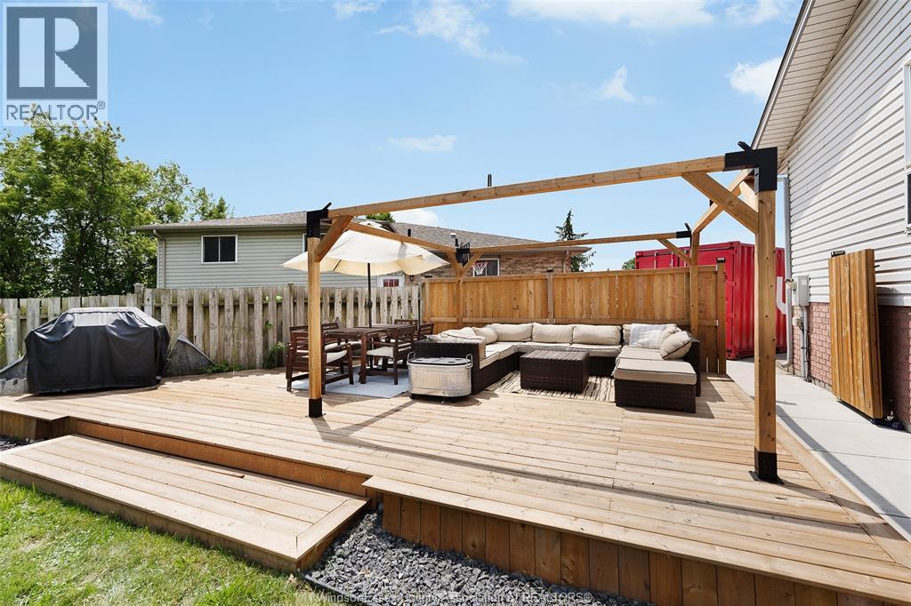 2782 Allyson, Windsor, ON - Outdoor With Deck Patio Veranda With Exterior
