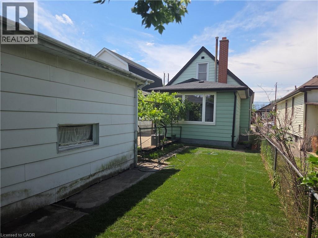 156 Adeline Avenue, Hamilton, ON