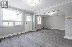 Entrance foyer - 