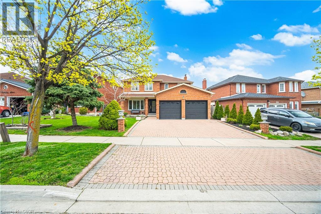 3332 Testimony Square, Mississauga, ON - Outdoor With Facade