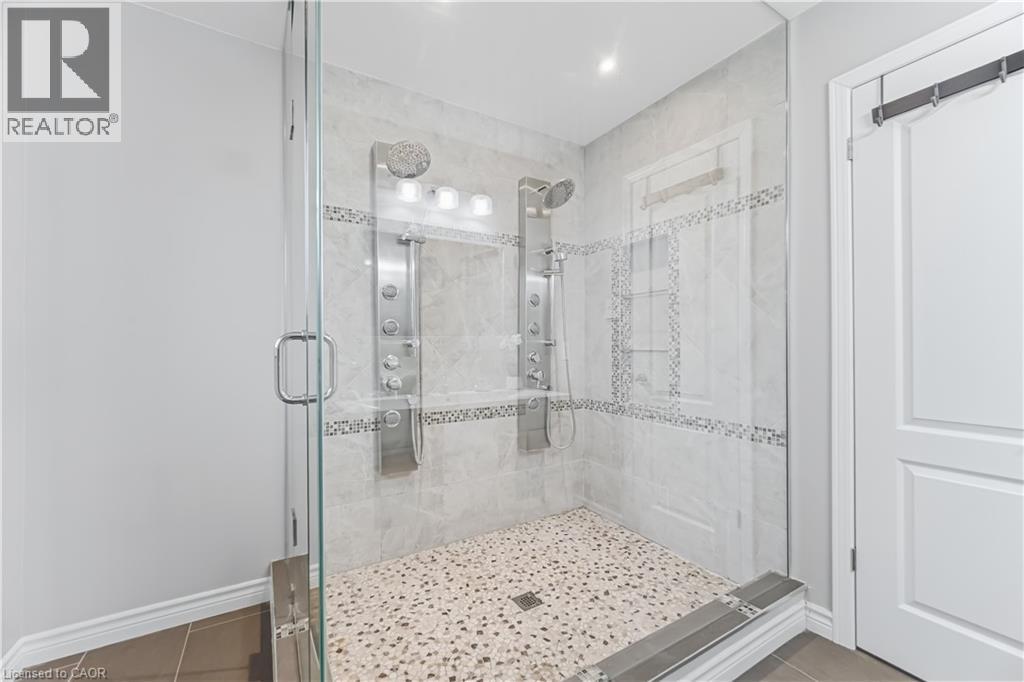 3332 Testimony Square, Mississauga, ON - Indoor Photo Showing Bathroom