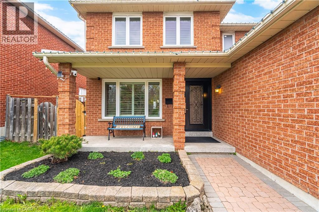 3332 Testimony Square, Mississauga, ON - Outdoor With Exterior