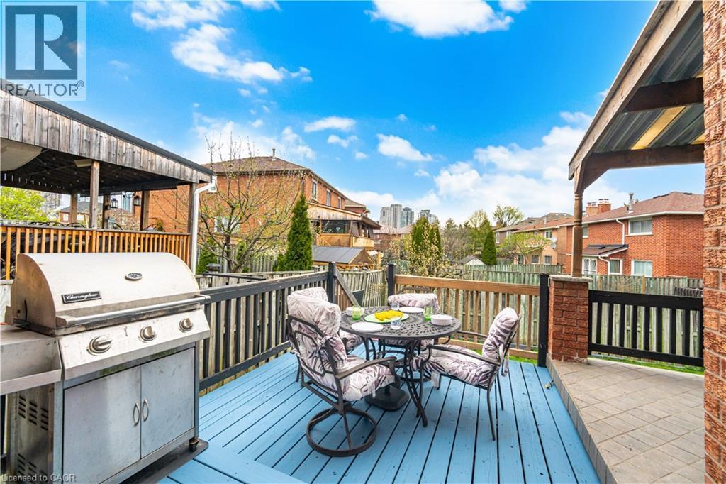 3332 Testimony Square, Mississauga, ON - Outdoor With Deck Patio Veranda With Exterior