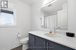 4 piece main bath -