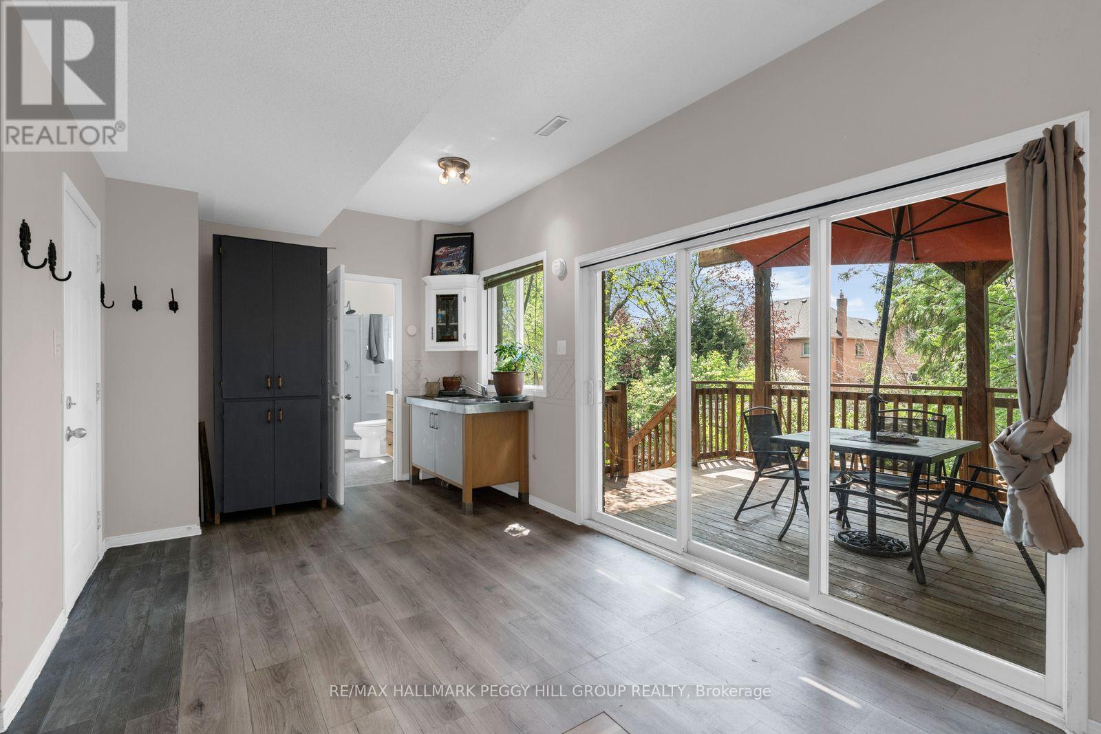 42 Kell Place, Barrie, ON - Indoor
