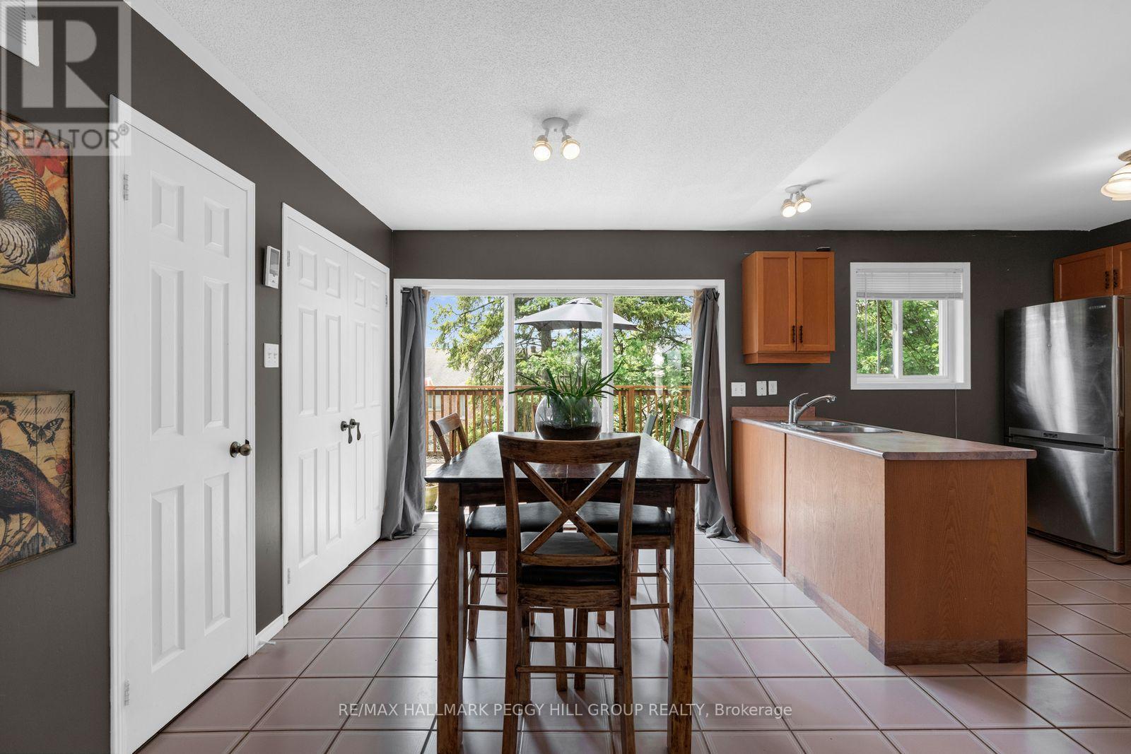 42 Kell Place, Barrie, ON - Indoor