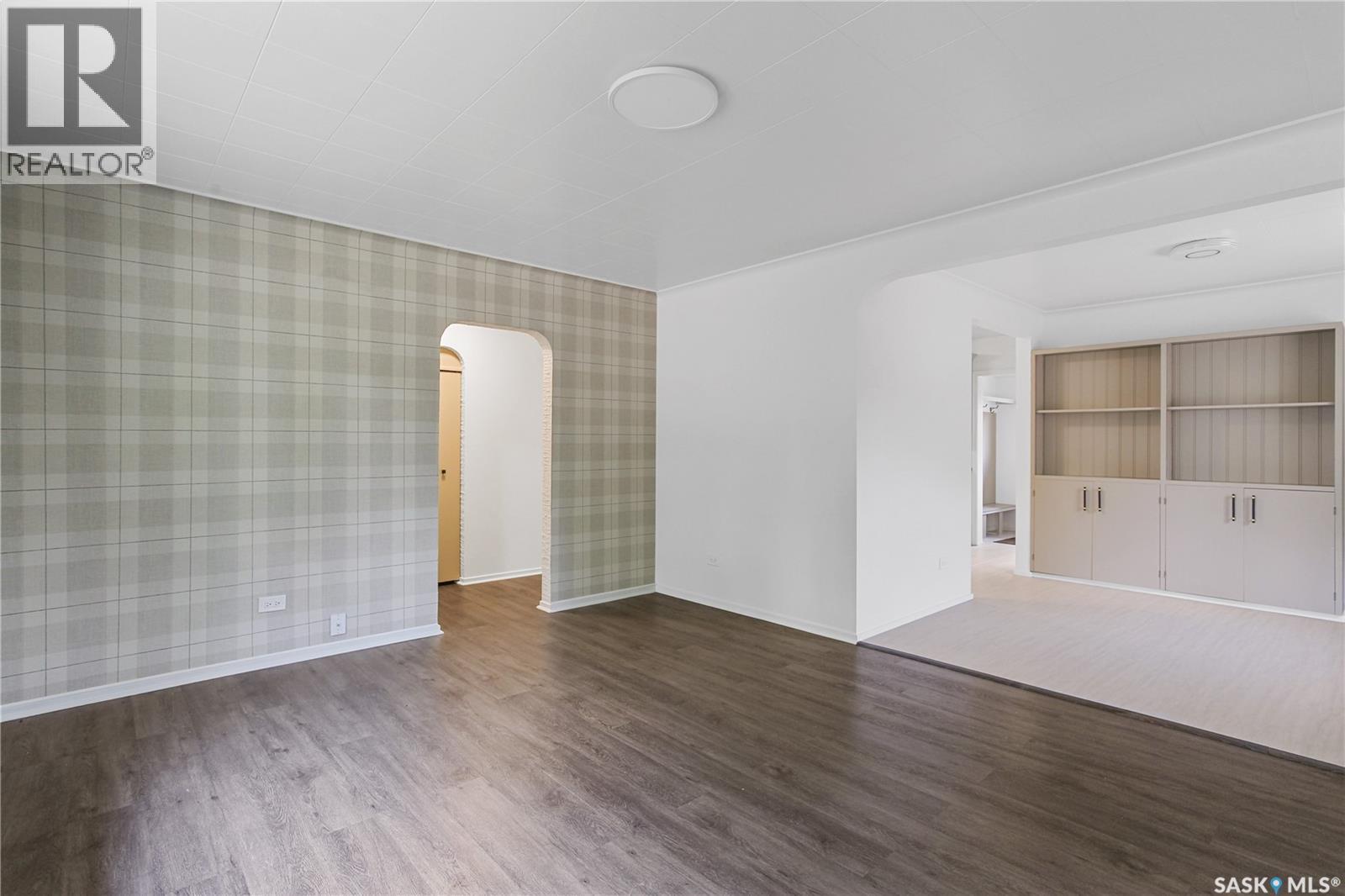 208 Edwards Street, Strasbourg, SK - Indoor Photo Showing Other Room