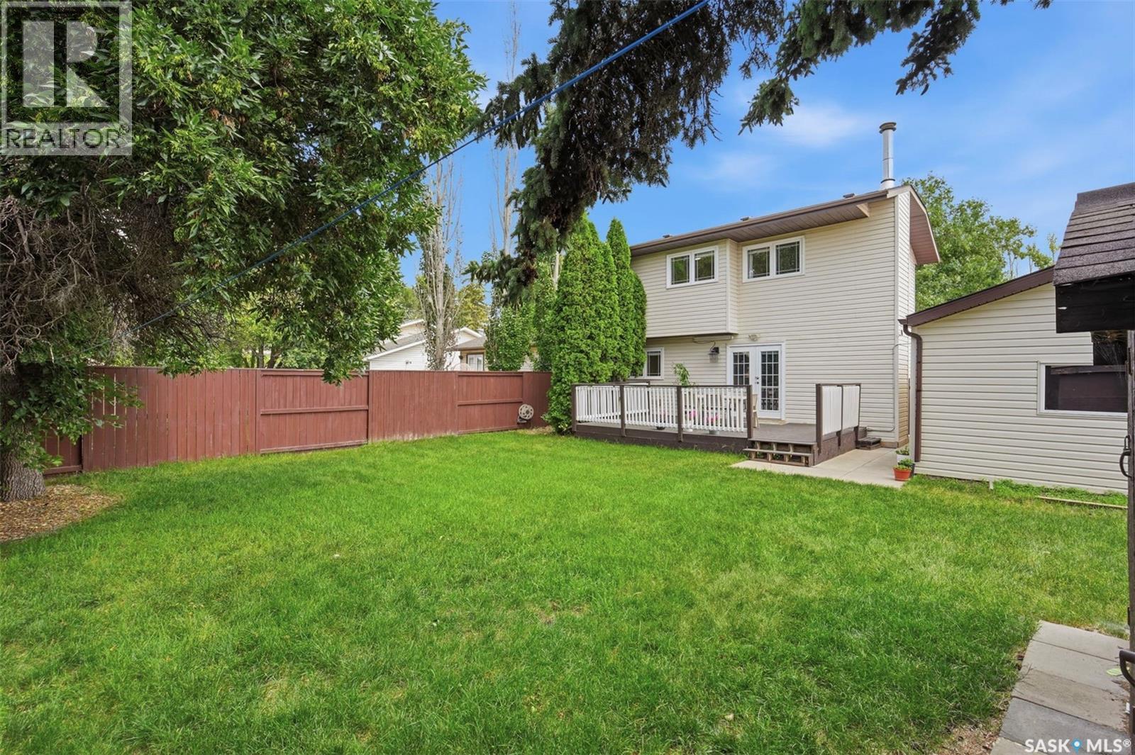 555 Nordstrum Road, Saskatoon, SK - Outdoor With Deck Patio Veranda