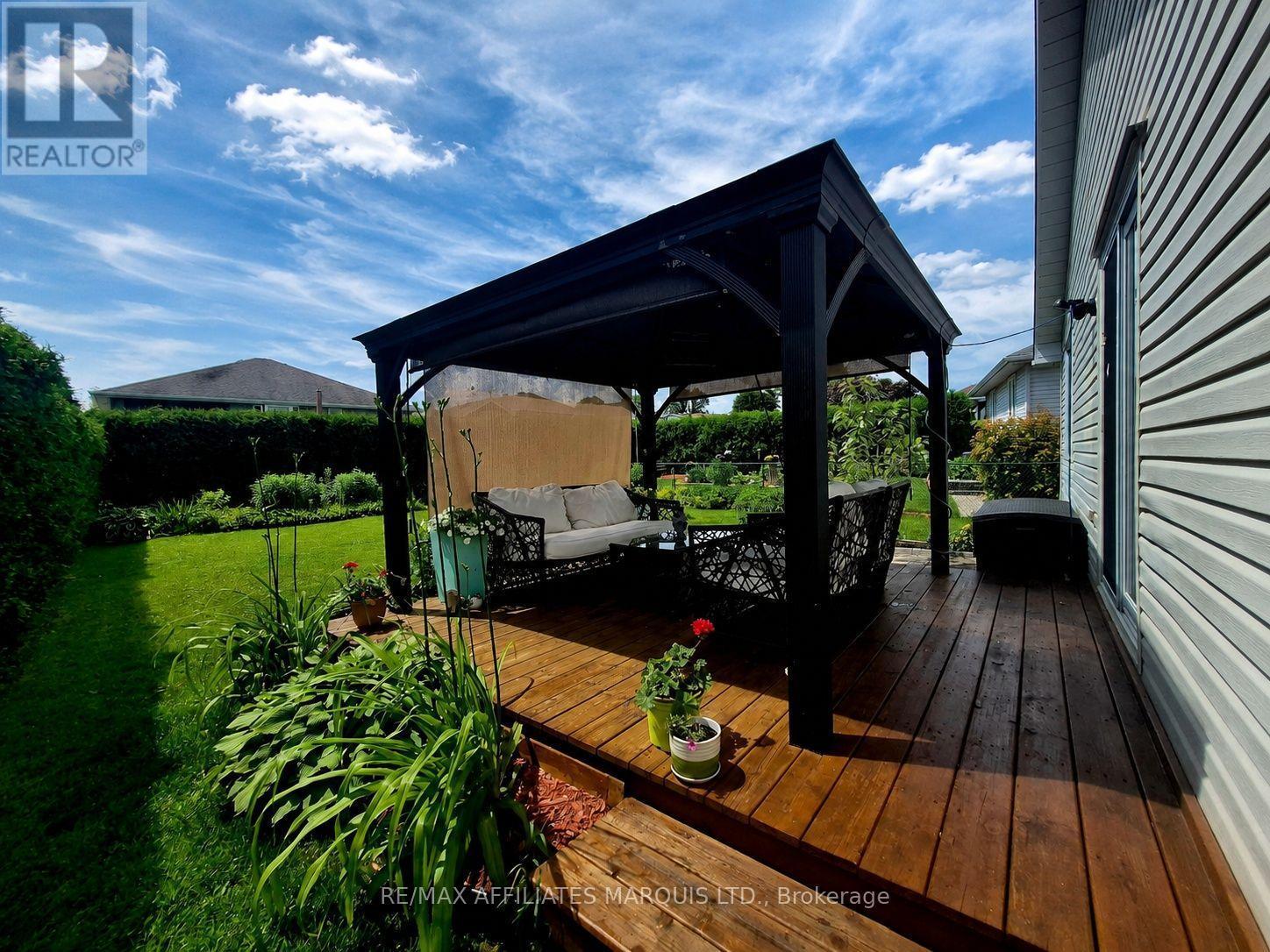 248 Northwoods Crescent, Cornwall, ON - Outdoor