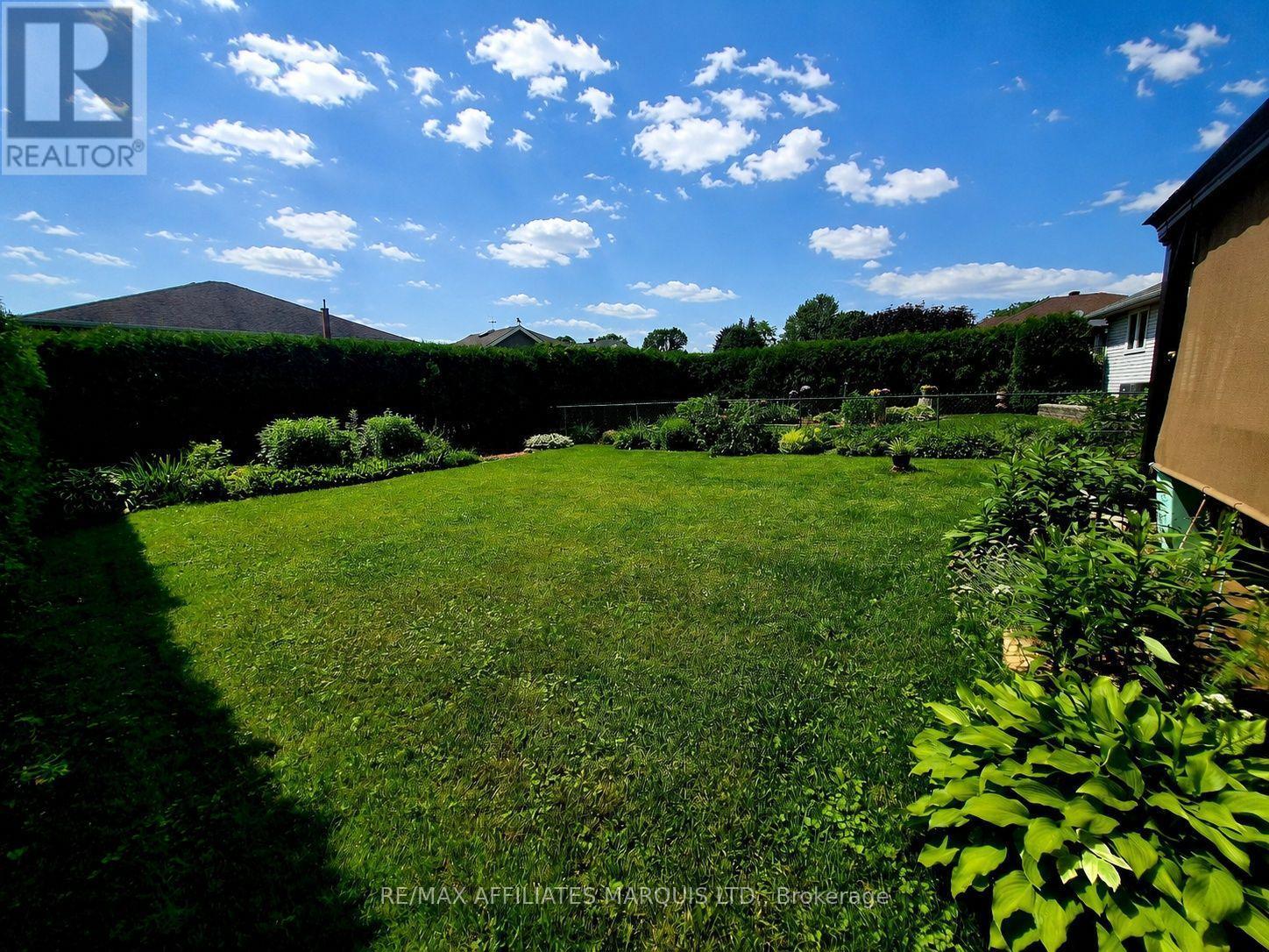 248 Northwoods Crescent, Cornwall, ON - Outdoor