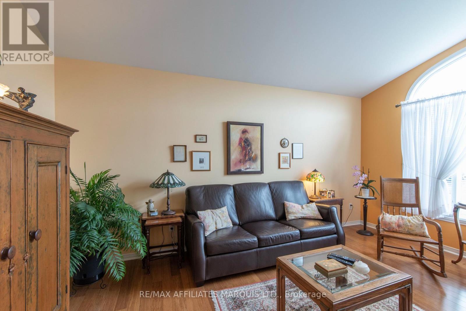248 Northwoods Crescent, Cornwall, ON - Indoor Photo Showing Living Room