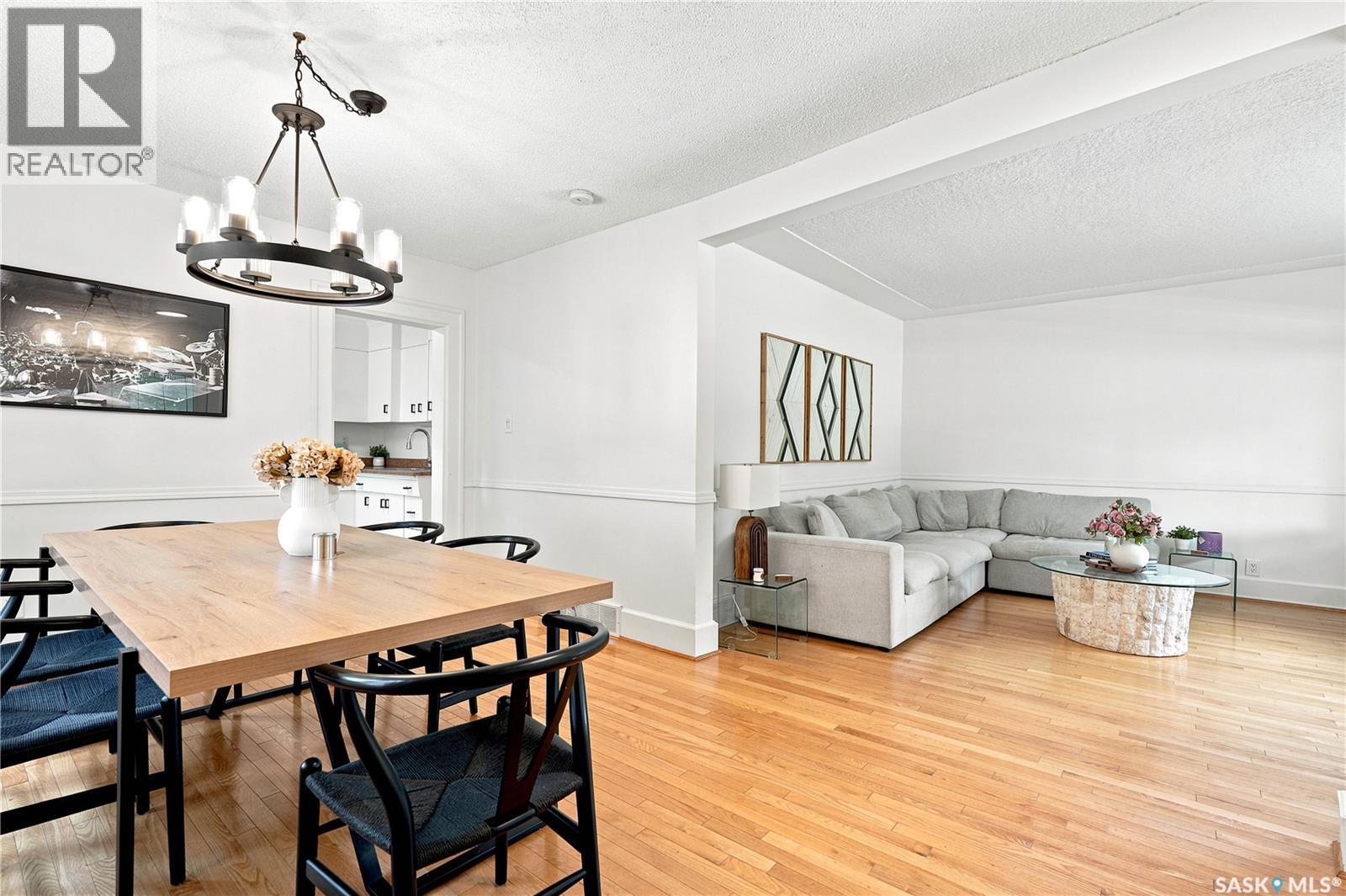 1607 Alexandra Avenue, Saskatoon, SK - Indoor