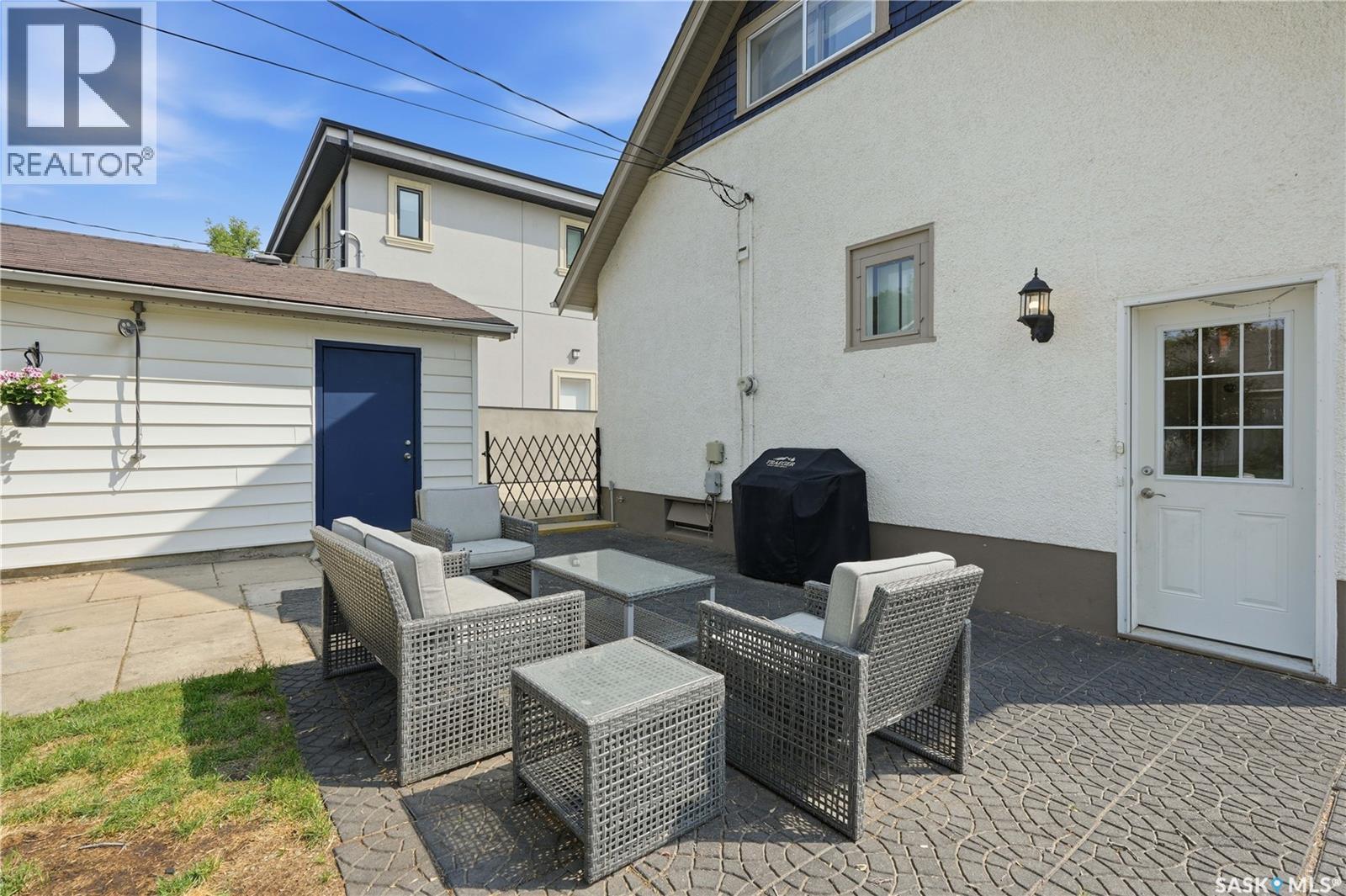 1607 Alexandra Avenue, Saskatoon, SK - Outdoor With Deck Patio Veranda With Exterior