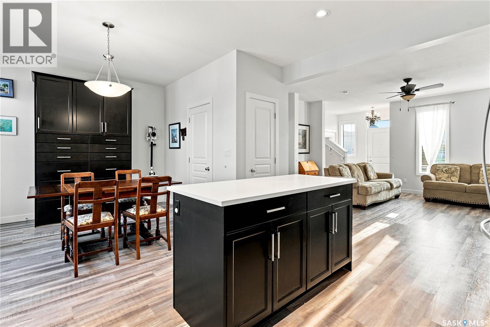 659 Secord Bend, Saskatoon, SK - Indoor