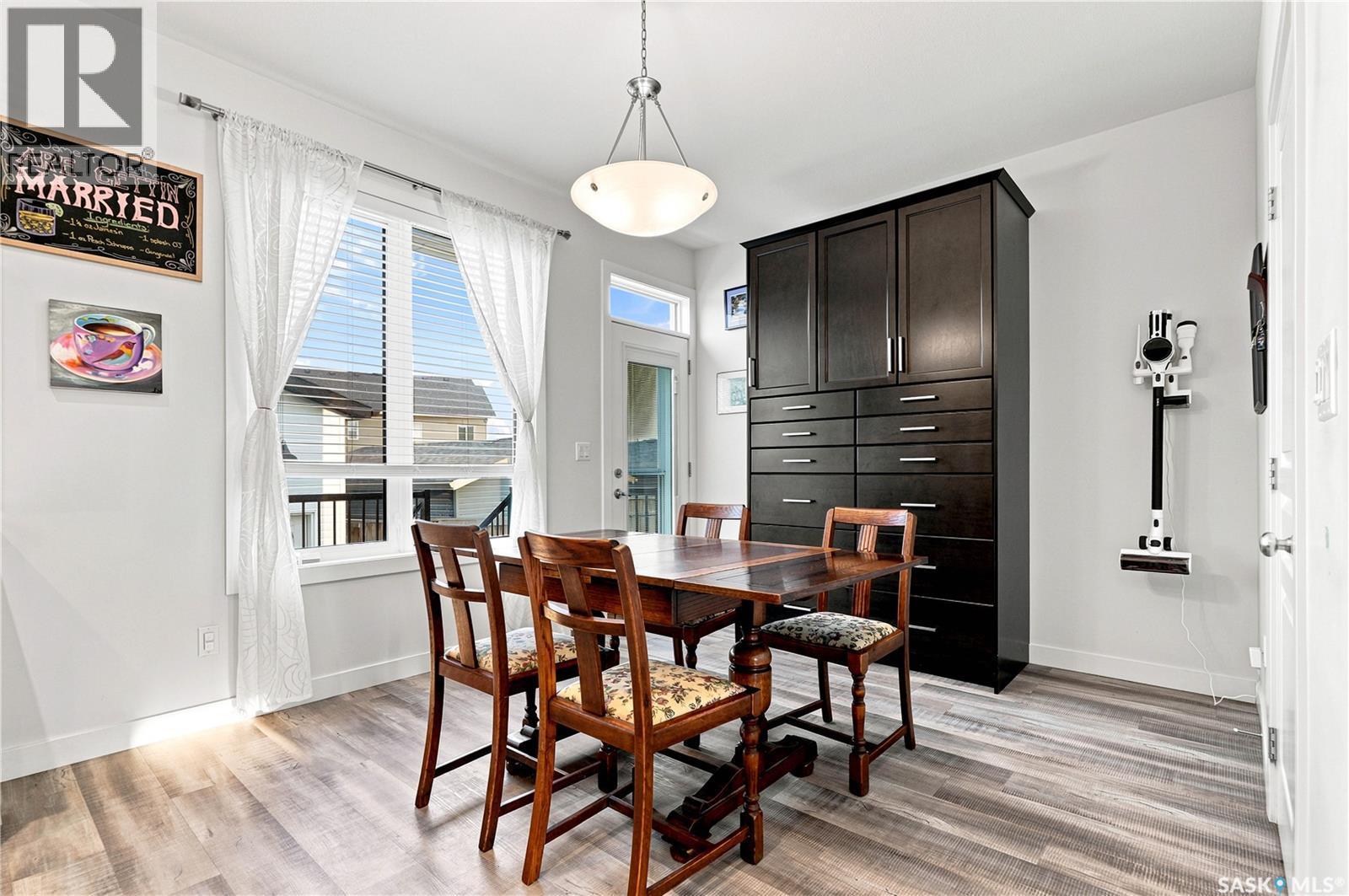 659 Secord Bend, Saskatoon, SK - Indoor Photo Showing Dining Room