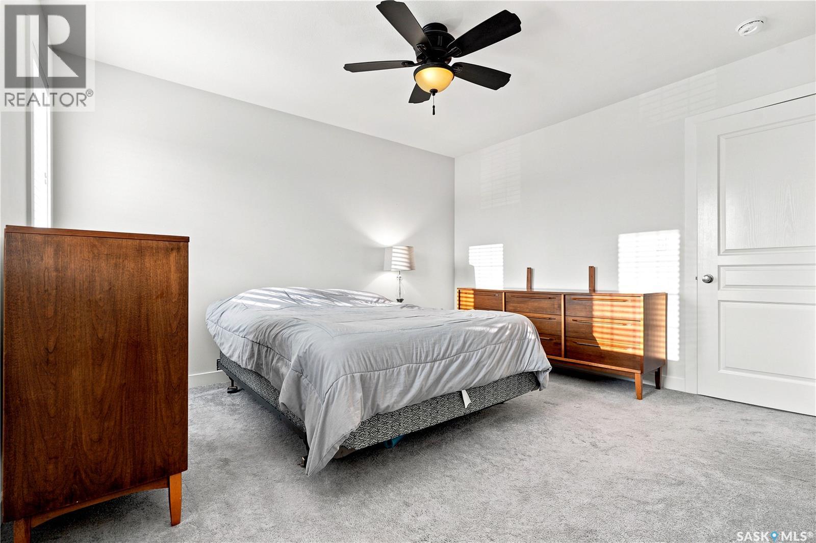 659 Secord Bend, Saskatoon, SK - Indoor Photo Showing Bedroom