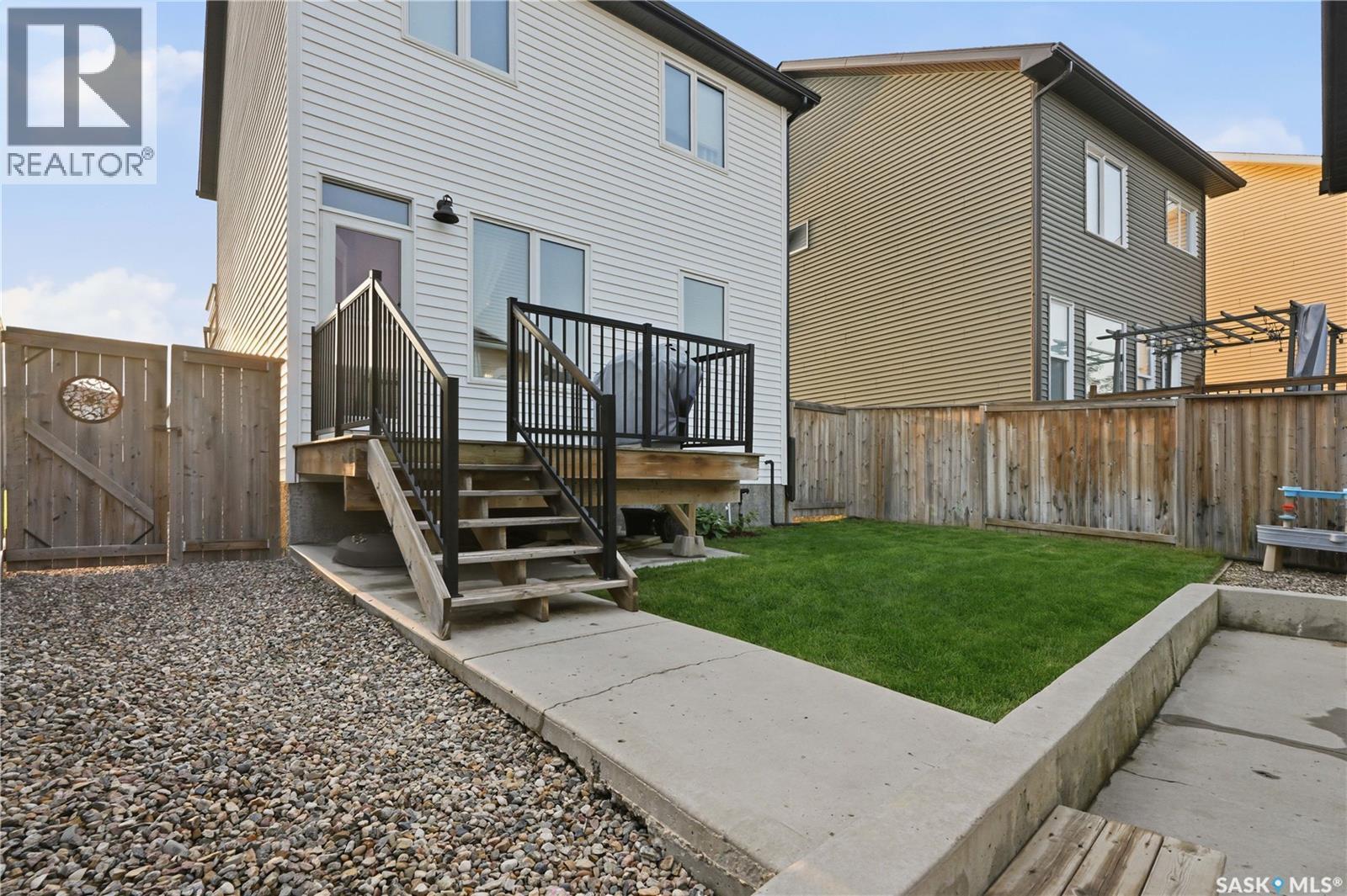 659 Secord Bend, Saskatoon, SK - Outdoor With Deck Patio Veranda
