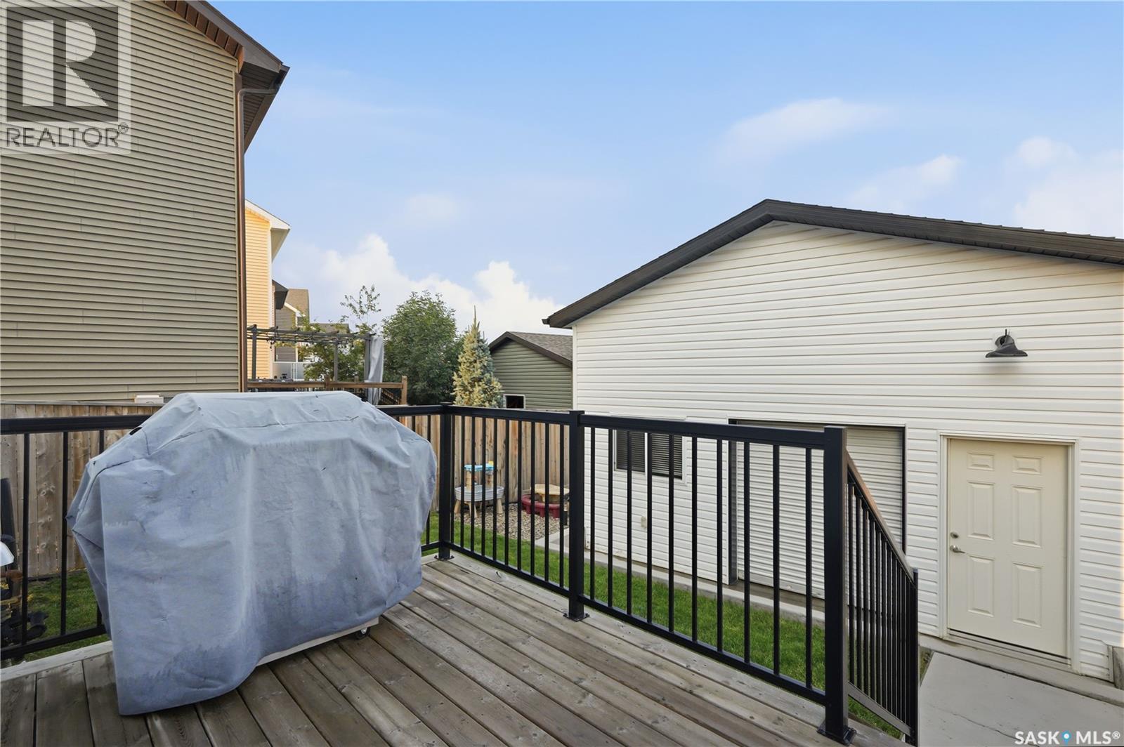 659 Secord Bend, Saskatoon, SK - Outdoor With Deck Patio Veranda With Exterior