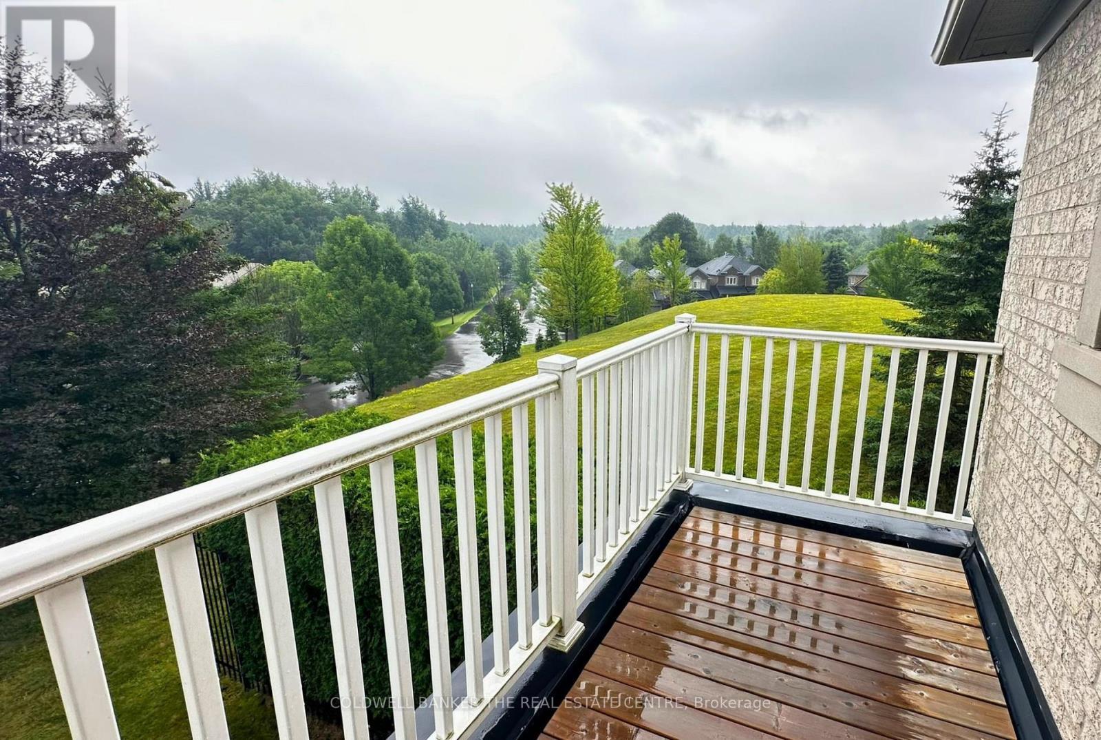 64 - 85 Stonecliffe Crescent, Aurora, ON - Outdoor With Deck Patio Veranda