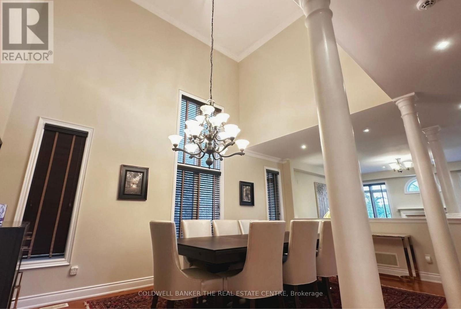 64 - 85 Stonecliffe Crescent, Aurora, ON - Indoor