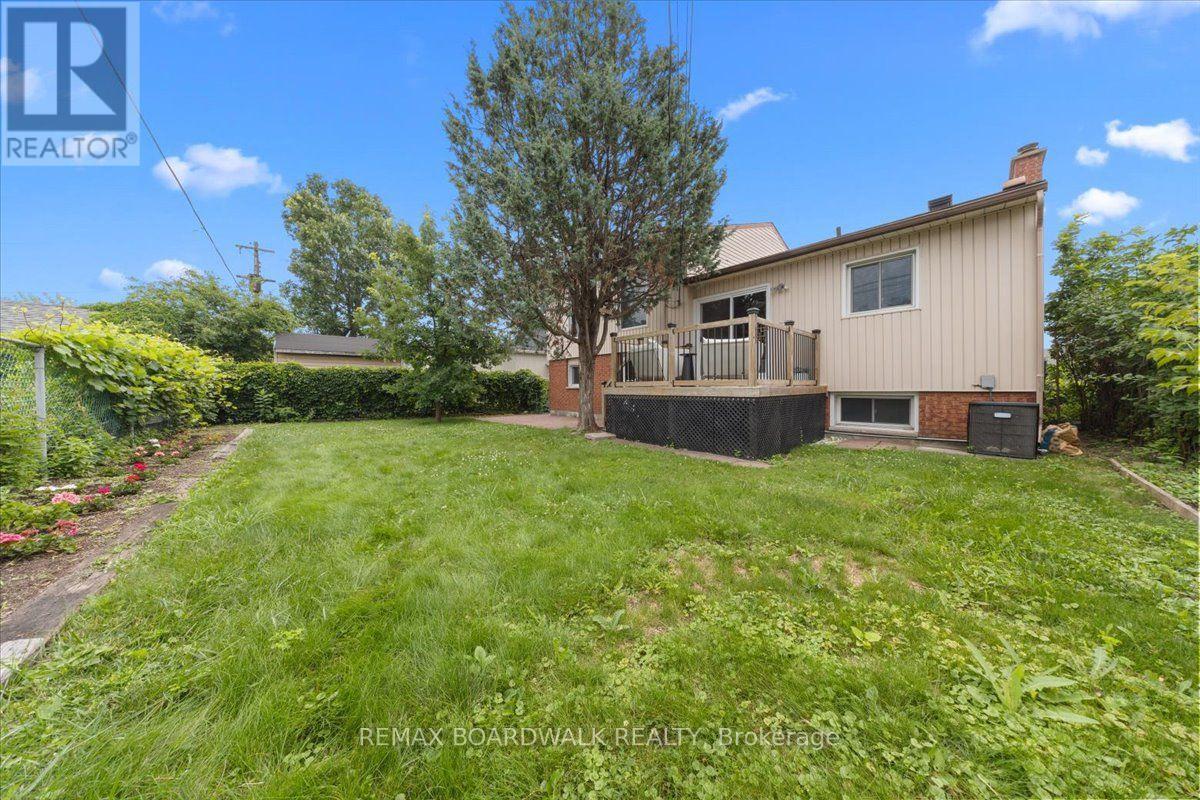 1219 Notting Hill Avenue, Ottawa, ON - Outdoor With Deck Patio Veranda