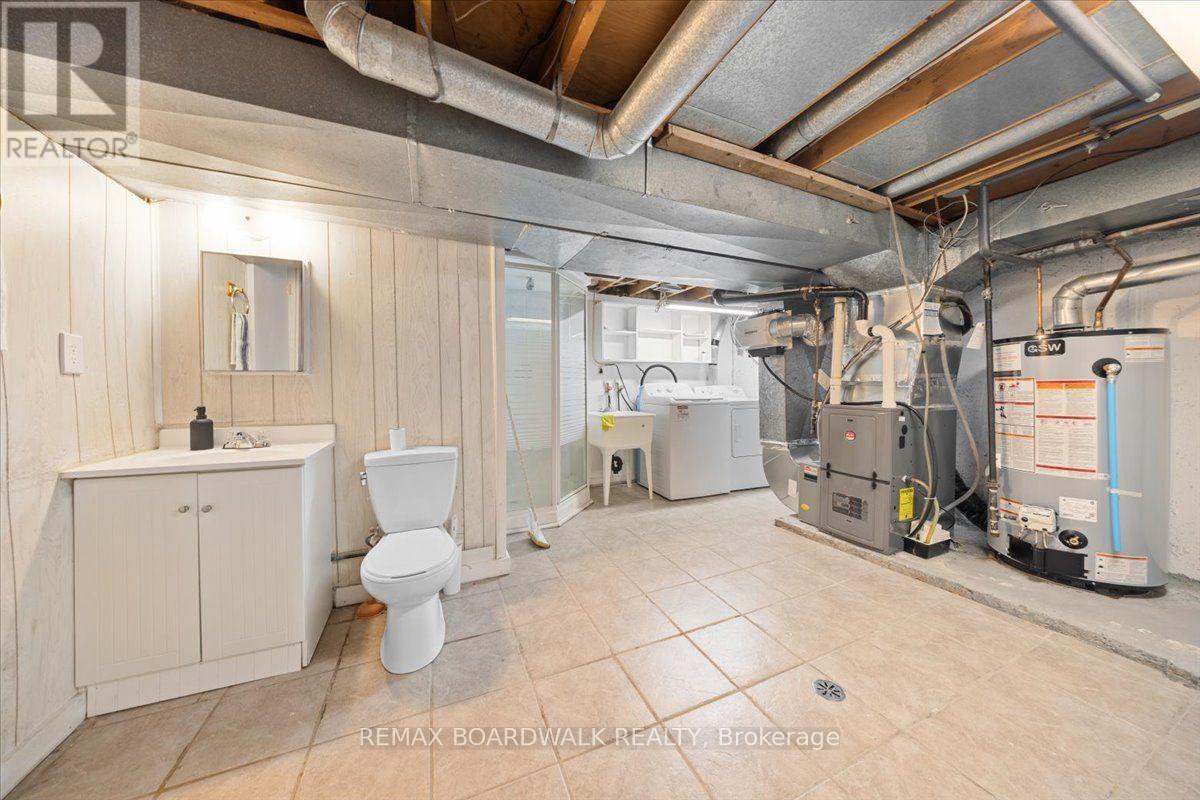 1219 Notting Hill Avenue, Ottawa, ON - Indoor Photo Showing Basement