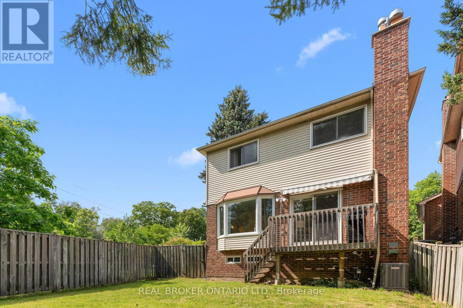 1 Baronial Court, Toronto, ON - Outdoor