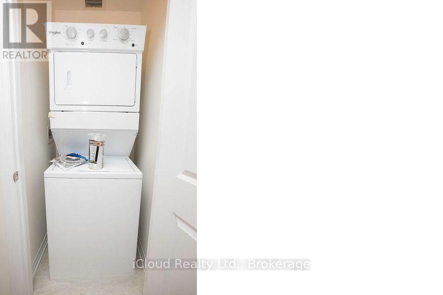 84 Fieldridge Crescent, Brampton, ON - Indoor Photo Showing Laundry Room