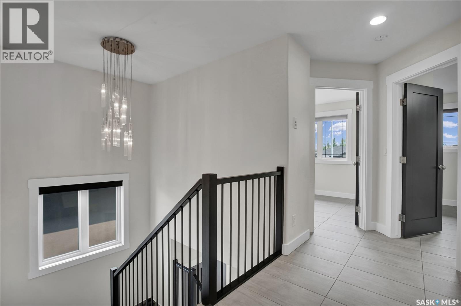102 Kinsmen Crescent, Martensville, SK - Indoor Photo Showing Other Room