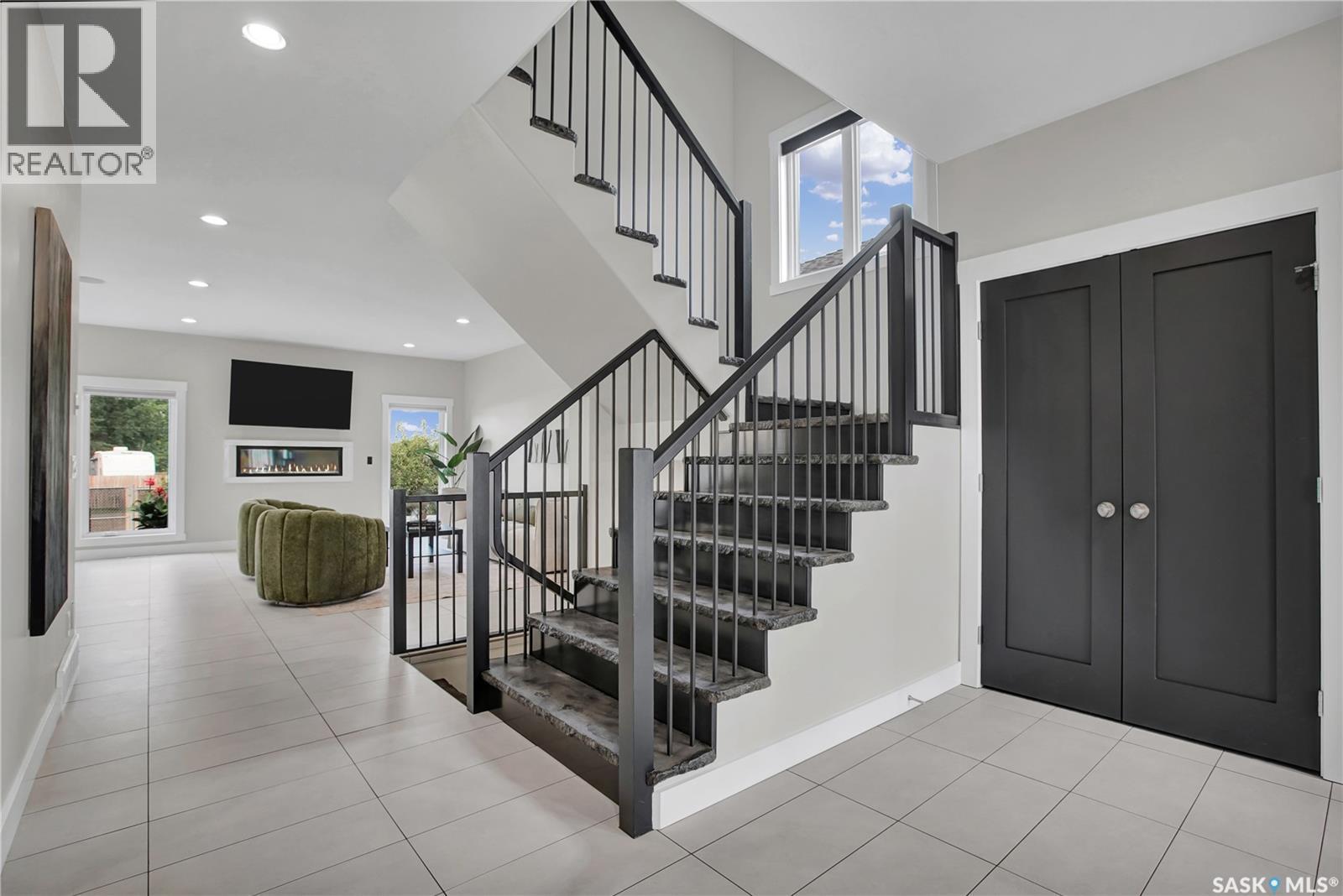 102 Kinsmen Crescent, Martensville, SK - Indoor Photo Showing Other Room