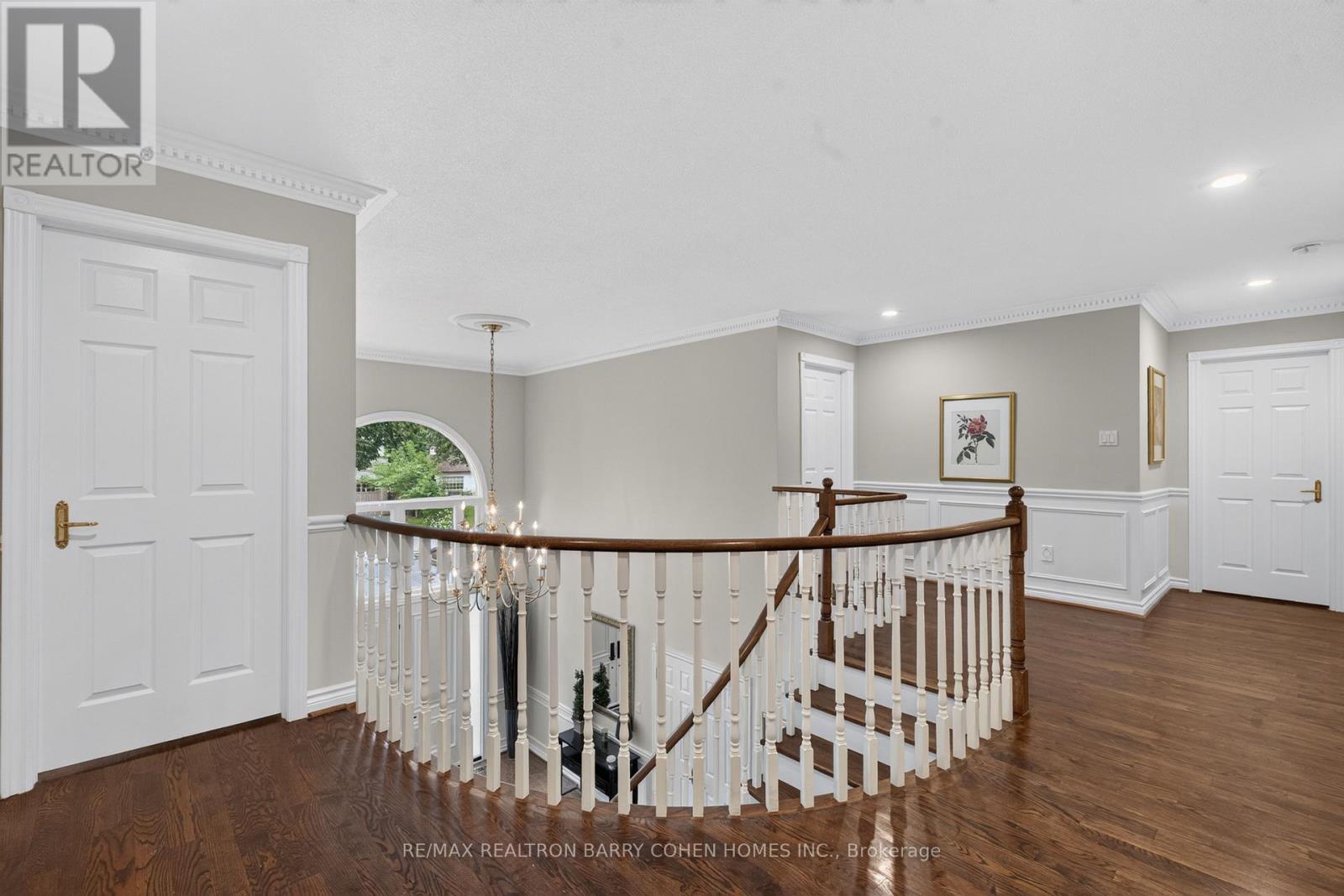 110 Upper Canada Drive, Toronto, ON - Indoor Photo Showing Other Room