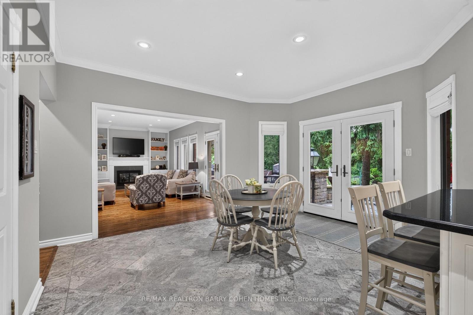 110 Upper Canada Drive, Toronto, ON - Indoor Photo Showing Dining Room
