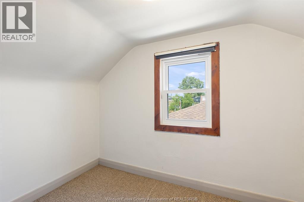 1249 Westcott, Windsor, ON - Indoor Photo Showing Other Room