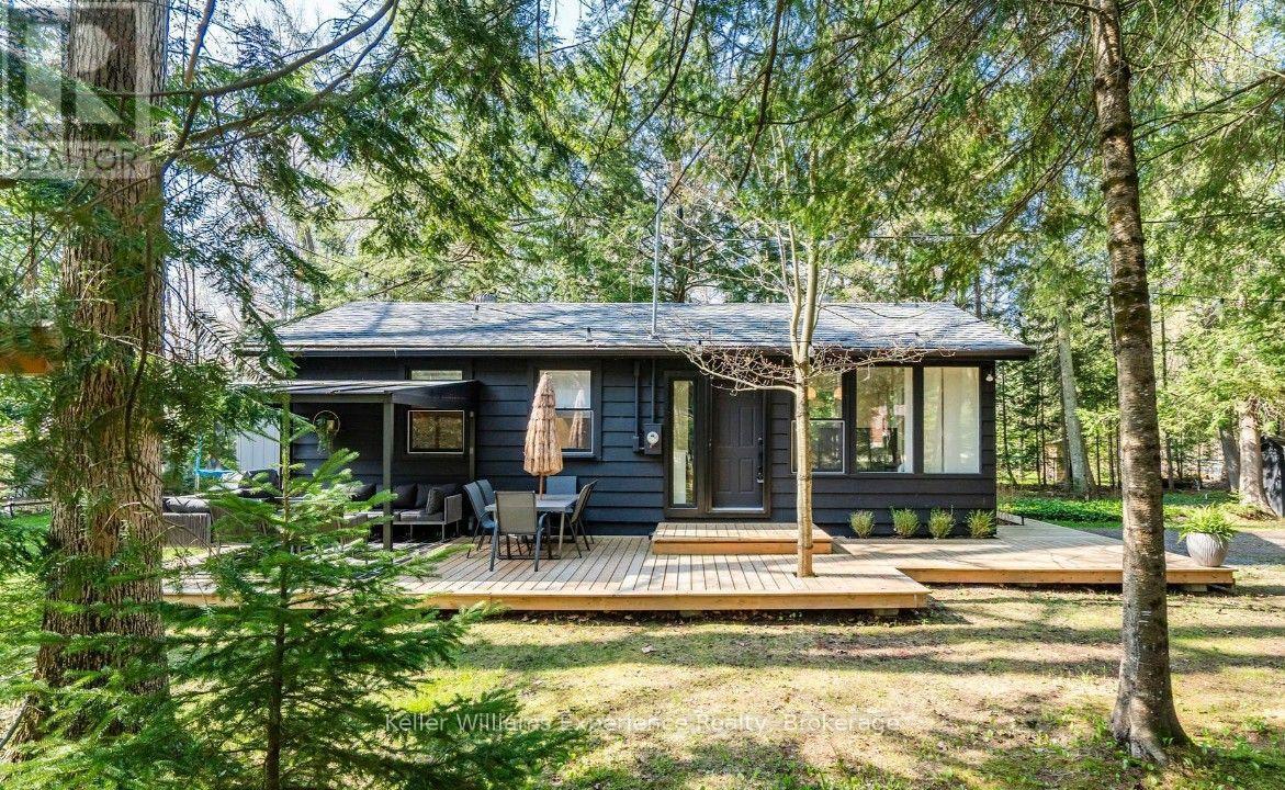 1 Sundown Road, Tiny, ON - Outdoor