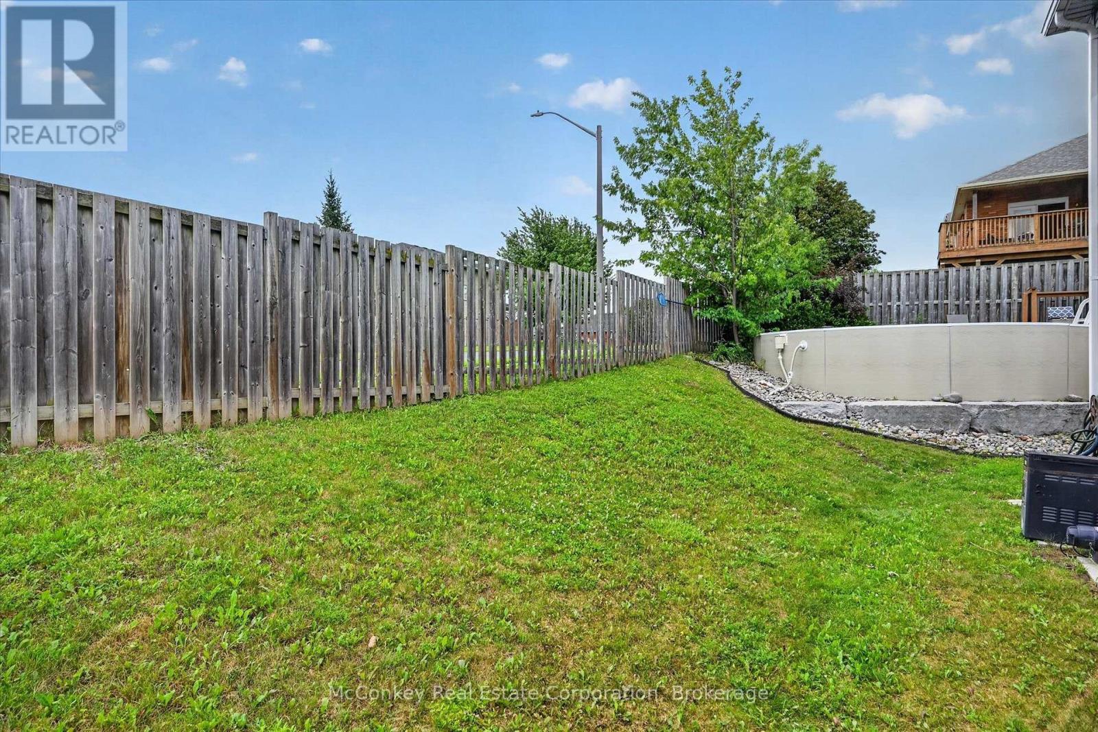609 Ackerman Crescent, Peterborough (Monaghan Ward 2), ON - Outdoor