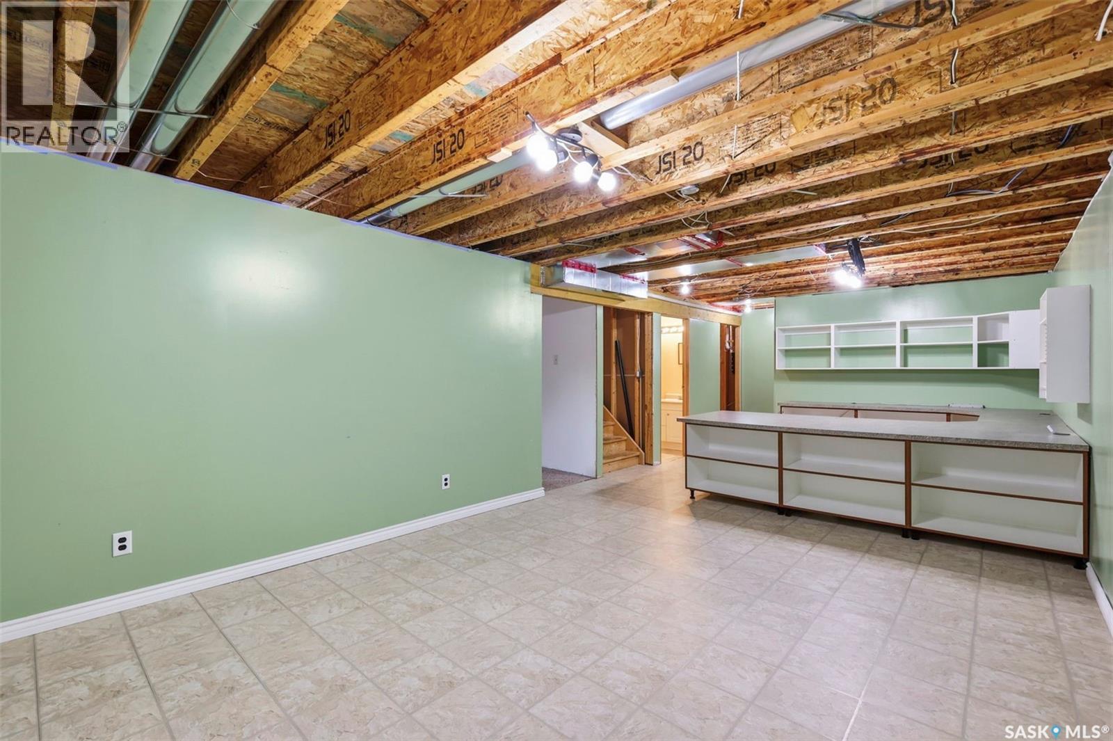 114 First Avenue W, Vanscoy, SK - Indoor Photo Showing Basement