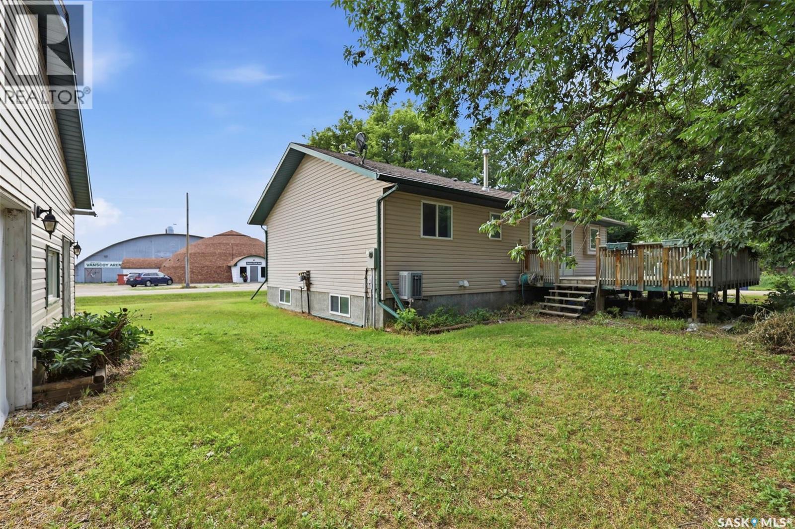 114 First Avenue W, Vanscoy, SK - Outdoor