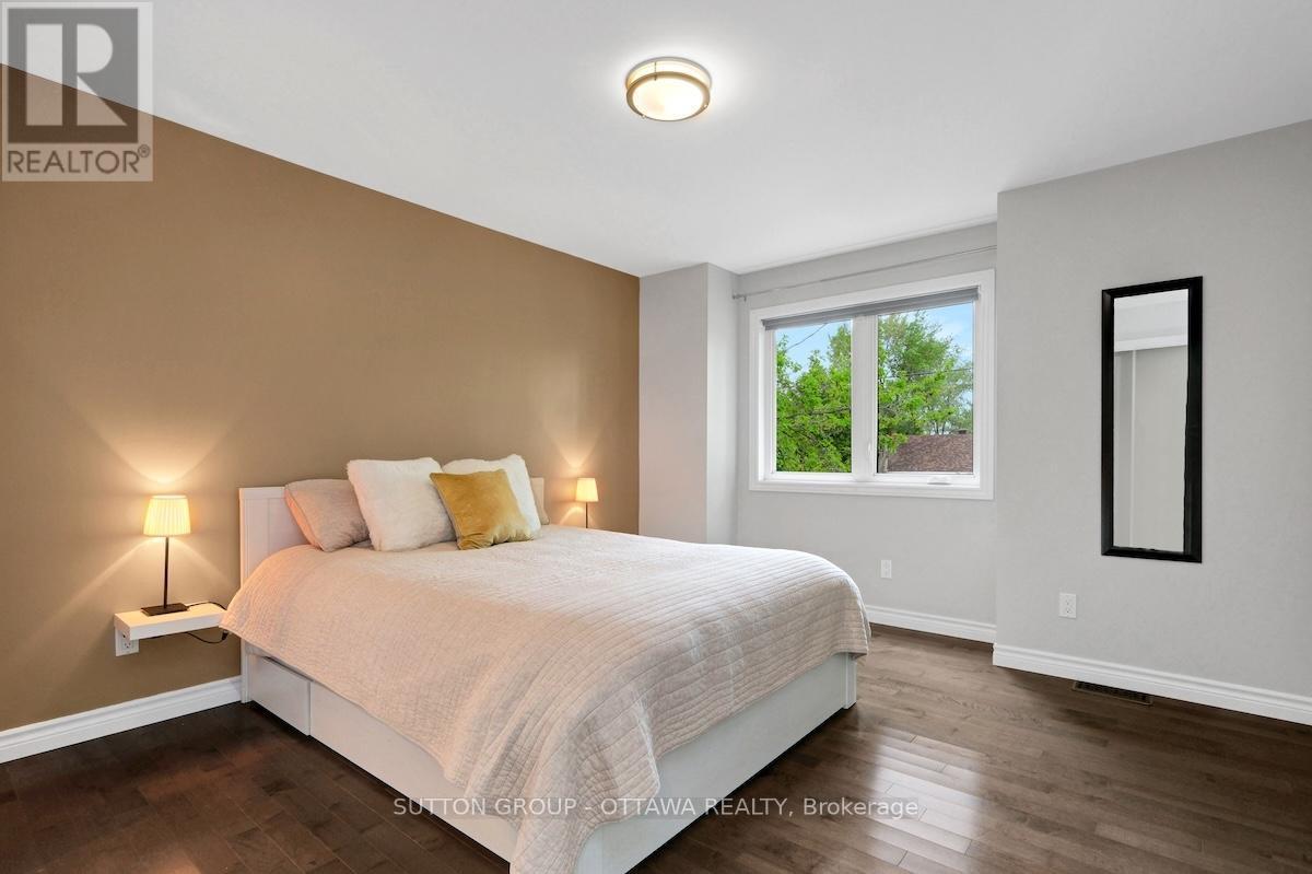 1234 Anoka Street, Ottawa, ON - Indoor Photo Showing Bedroom