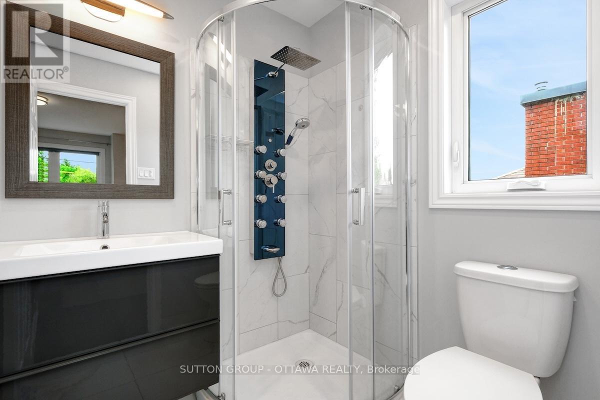 1234 Anoka Street, Ottawa, ON - Indoor Photo Showing Bathroom