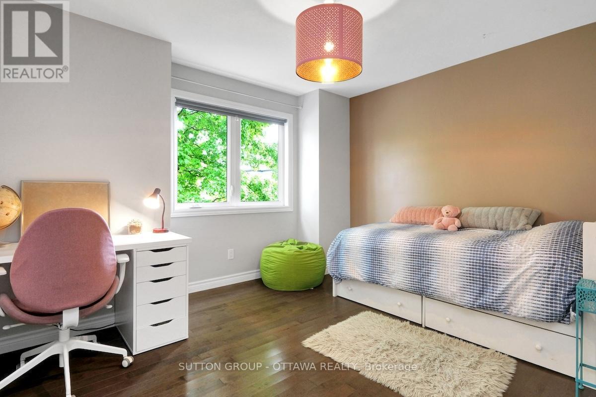 1234 Anoka Street, Ottawa, ON - Indoor Photo Showing Bedroom