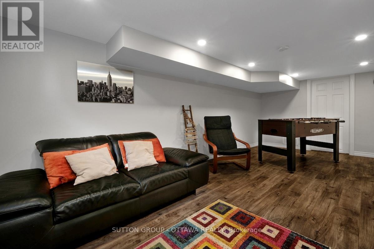 1234 Anoka Street, Ottawa, ON - Indoor Photo Showing Other Room