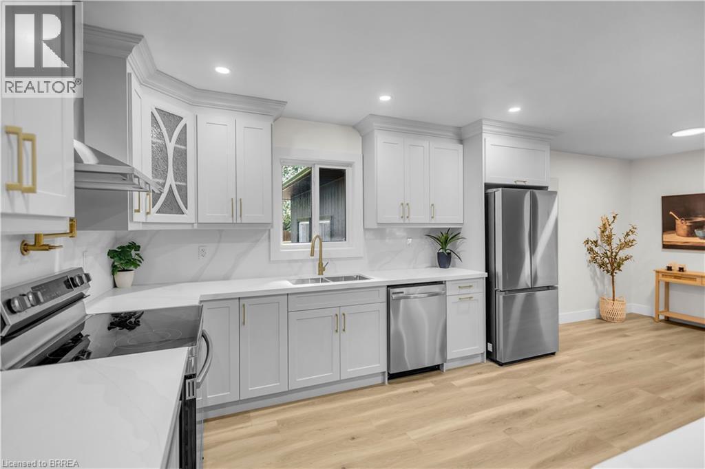 44 Tyrell Street, Simcoe, ON - Indoor Photo Showing Kitchen With Double Sink