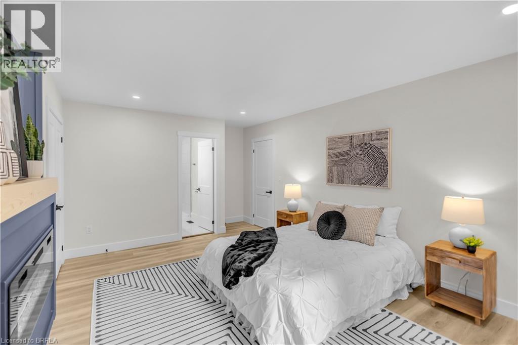 44 Tyrell Street, Simcoe, ON - Indoor Photo Showing Bedroom