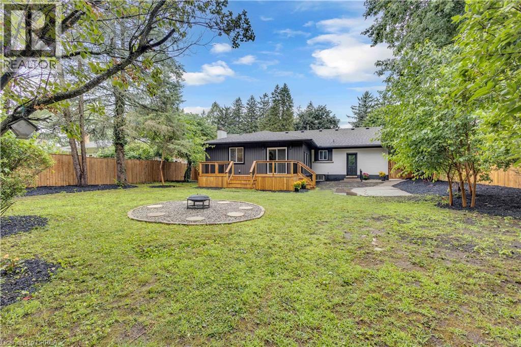 44 Tyrell Street, Simcoe, ON - Outdoor With Deck Patio Veranda
