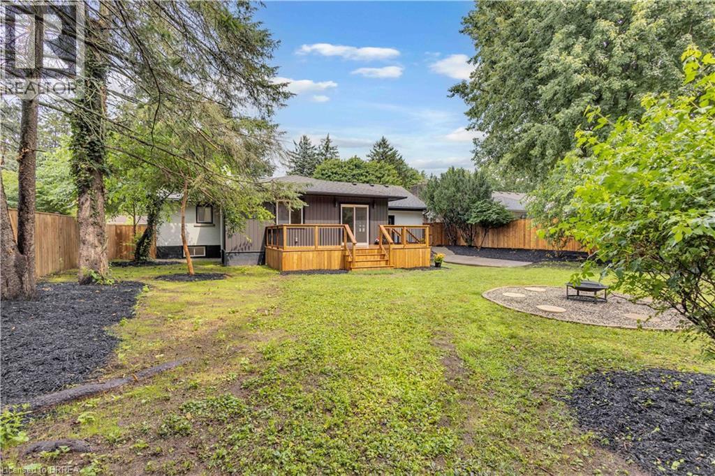 44 Tyrell Street, Simcoe, ON - Outdoor With Deck Patio Veranda